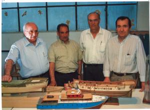 1990 Stand Grupo Modelismo Naval Pasai San Pedro / Palmer, Juan / Barral, Vicente / Elizaso, Estanislao / Fernández, Joaquín