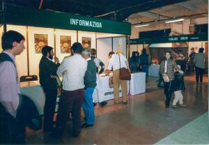 1996 Stand Información