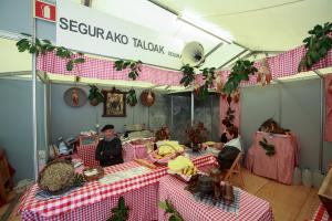 2009 Stand Segurako Taloak