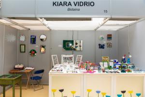 2015 Stand Kiara vidrio